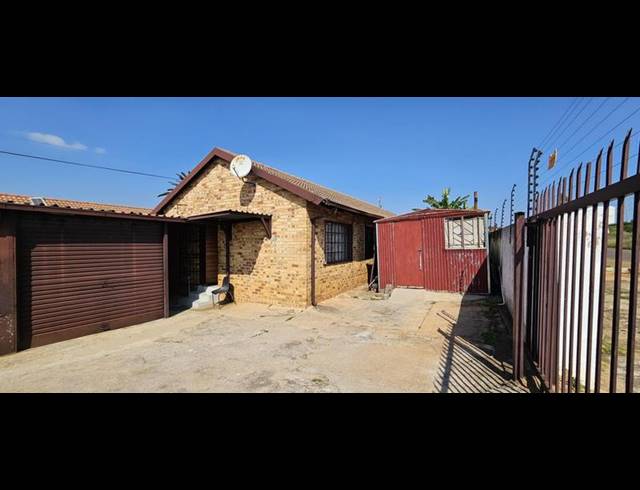 3 BEDROOM HOUSE FOR SALE IN DANVILLE